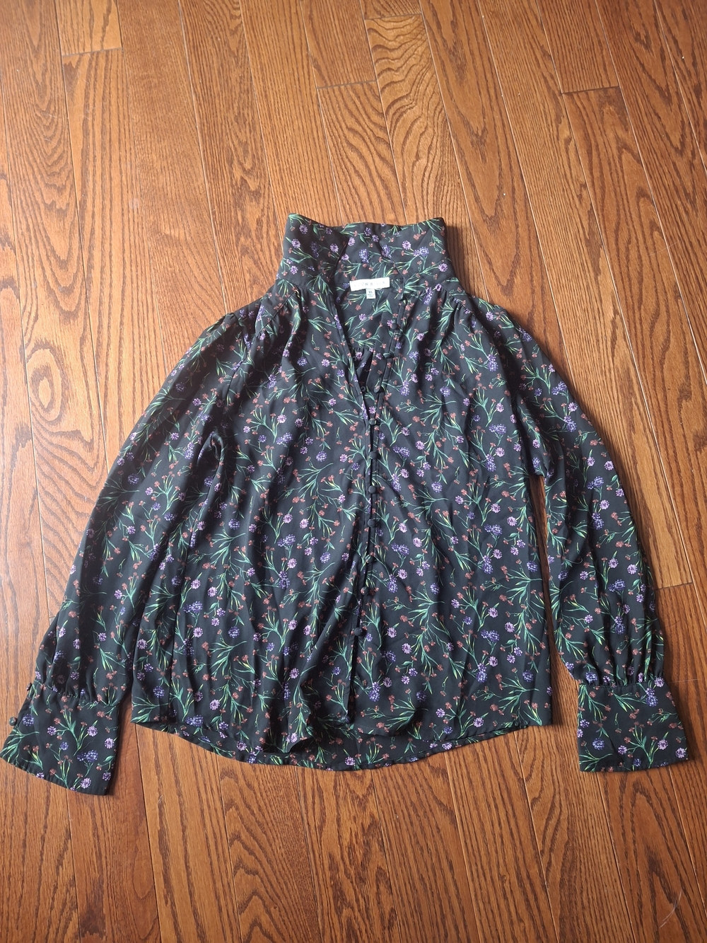 Black Floral Blouse with Puff Sleeves. Moon River Extra Small.